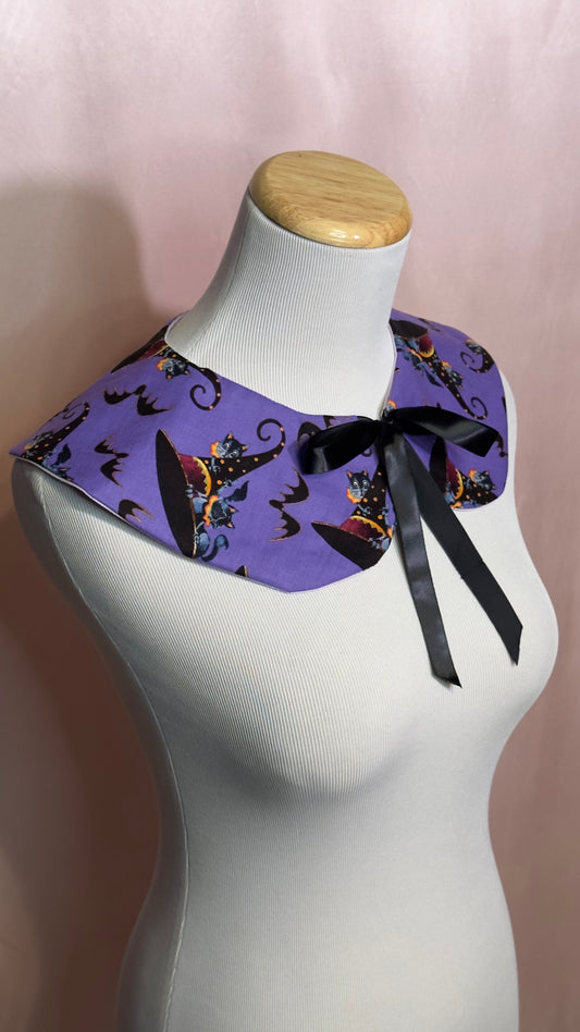 Violet Familars Detachable Collar