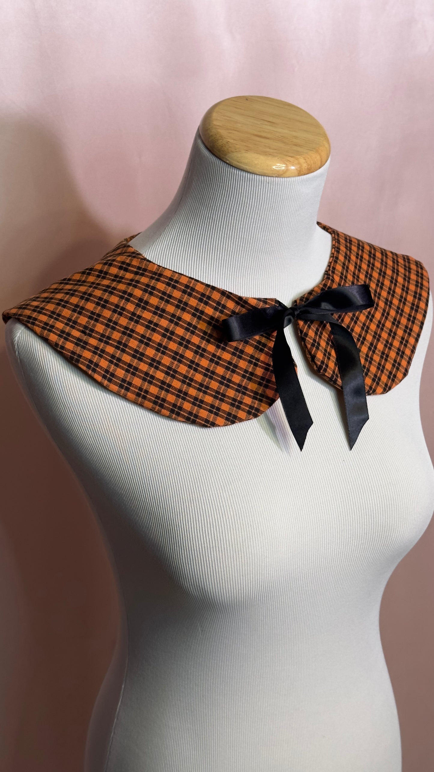 Trick-or-Tartan Detachable Collar