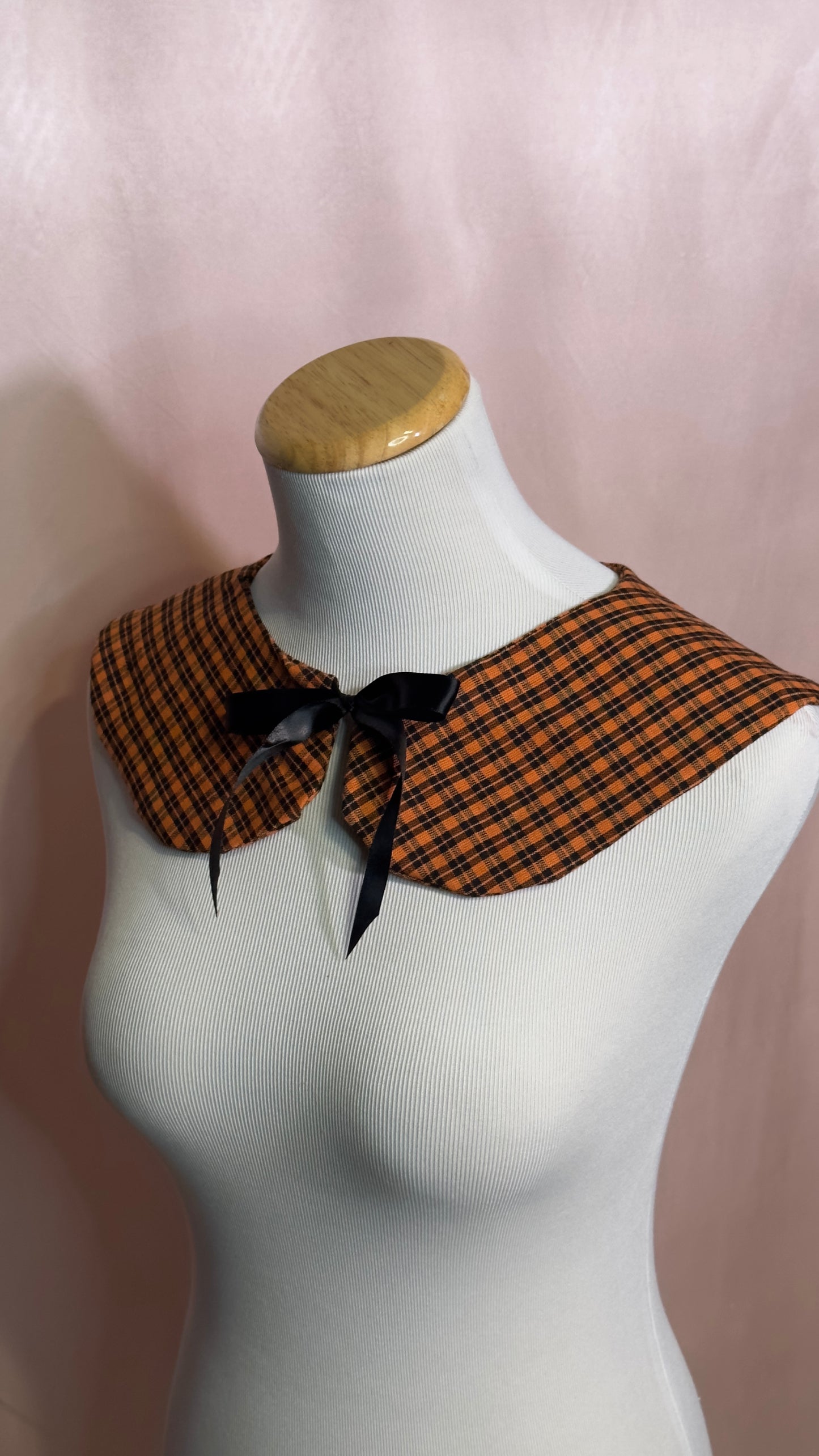 Trick-or-Tartan Detachable Collar