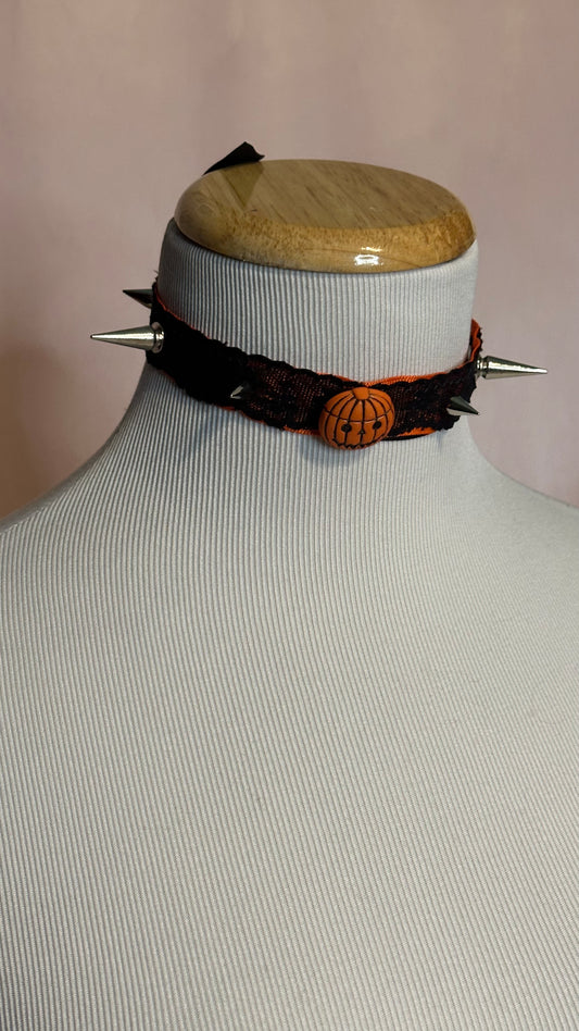 Lantern's Revenge Choker