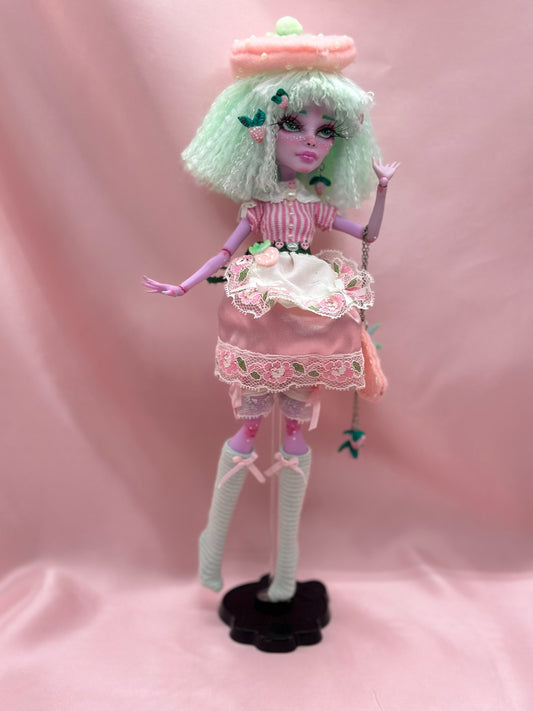 Molly (OOAK Art Doll)