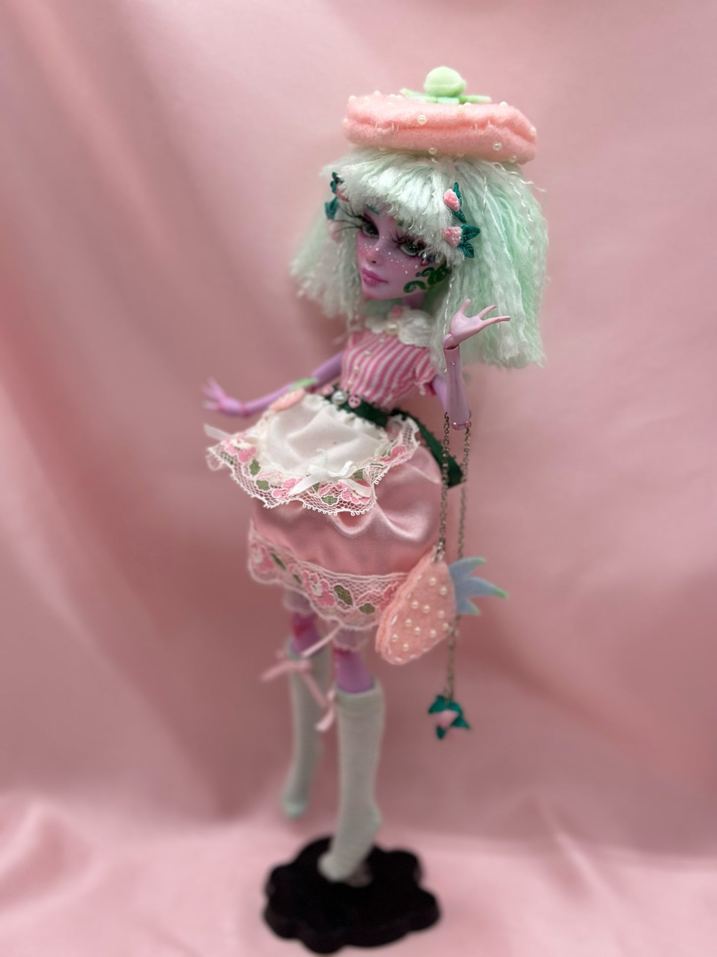 Molly (OOAK Art Doll)